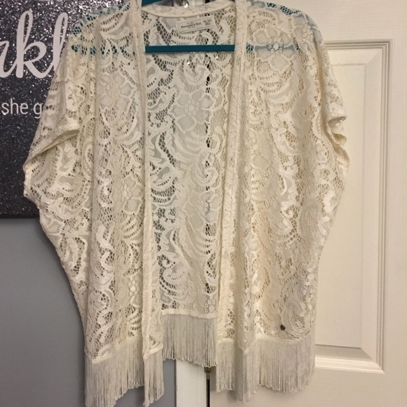 Lace Fringe Kimono - Picture 2 of 3